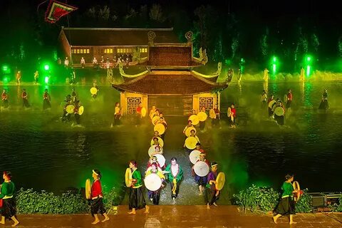 Mỹ Tâm: Họa mi tóc nâu và mối quan hệ với học trò
